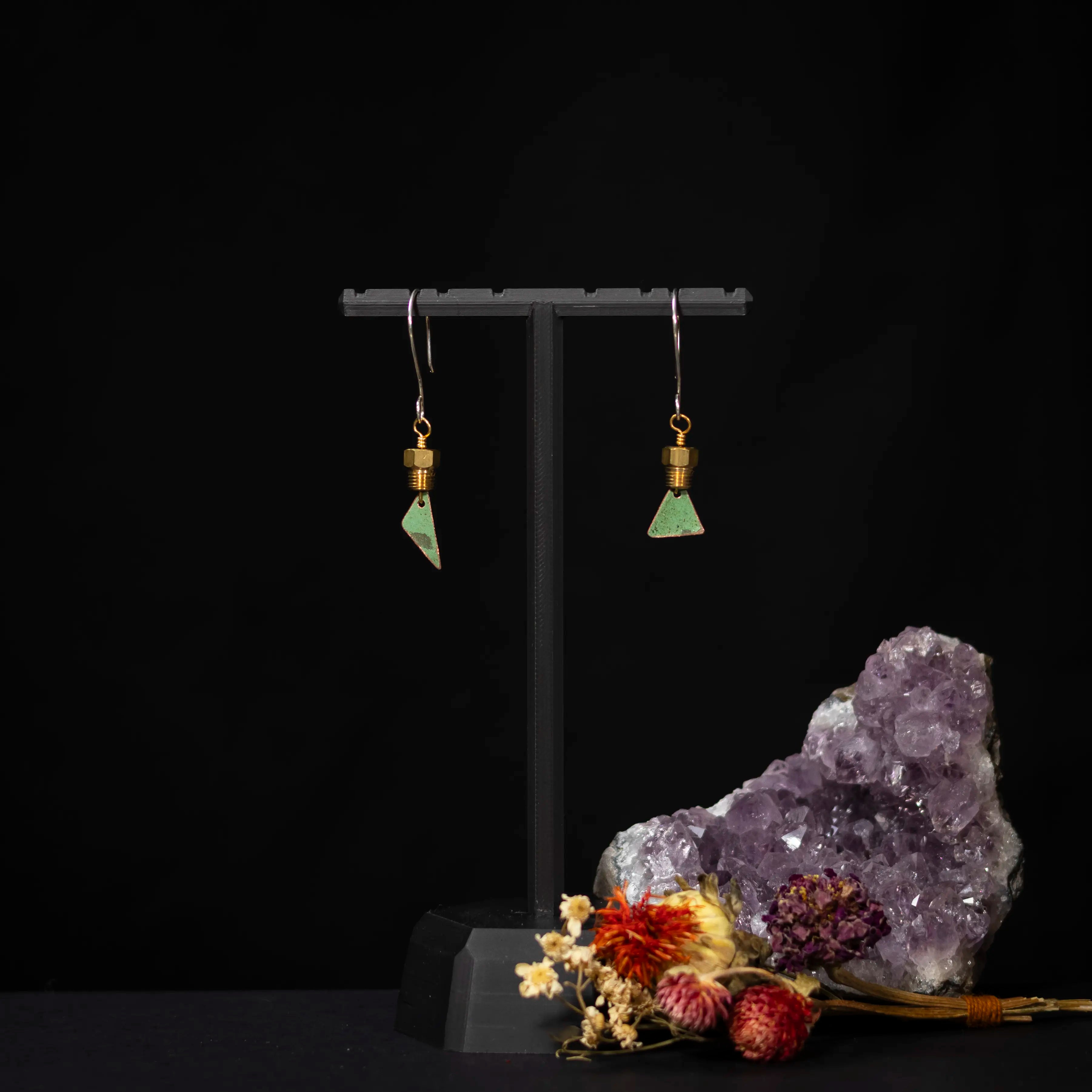 You'll Like Tacoma - Screw & Tiny Triangle Earrings