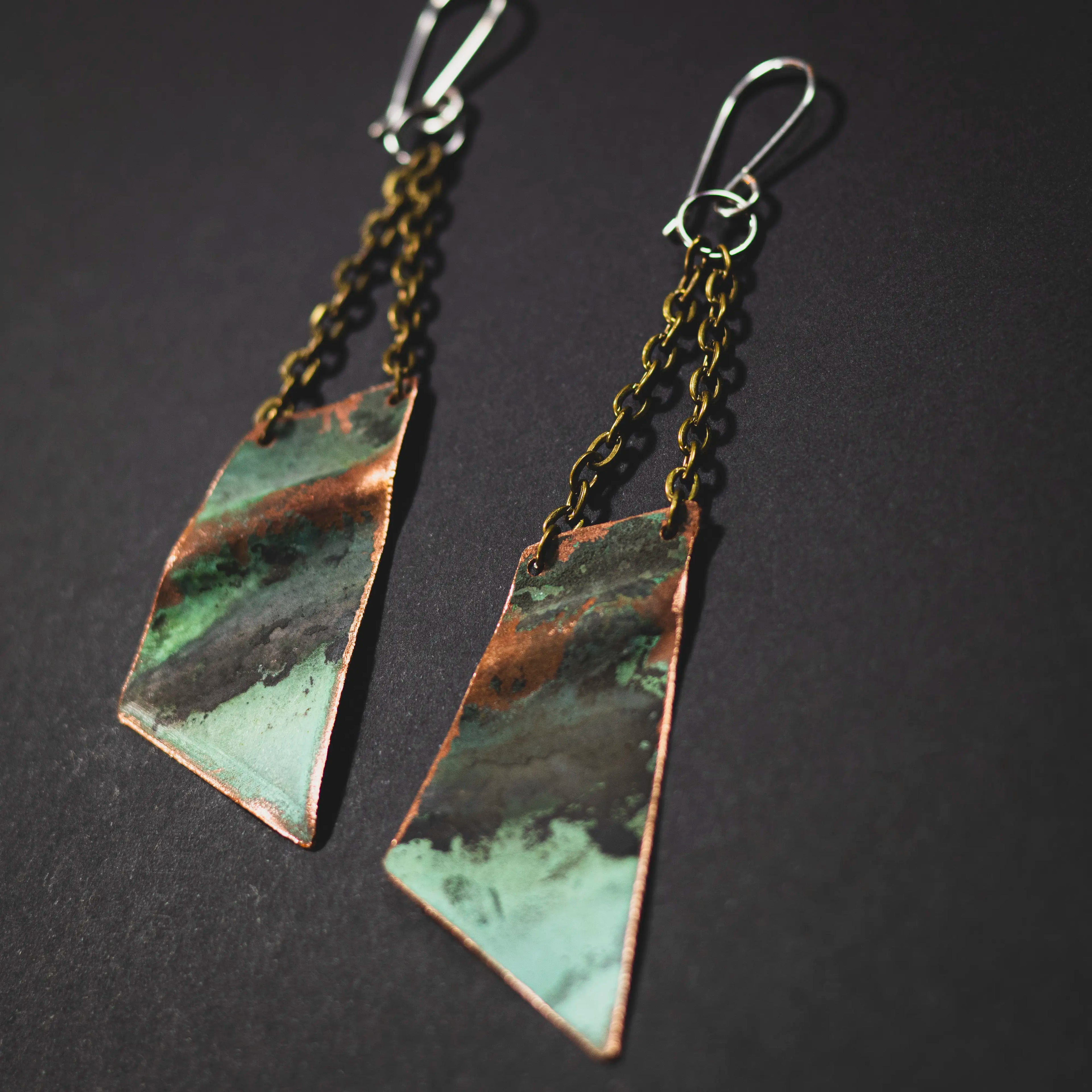 You'll Like Tacoma- Asymmetrical Rhombus Hanger Earrings