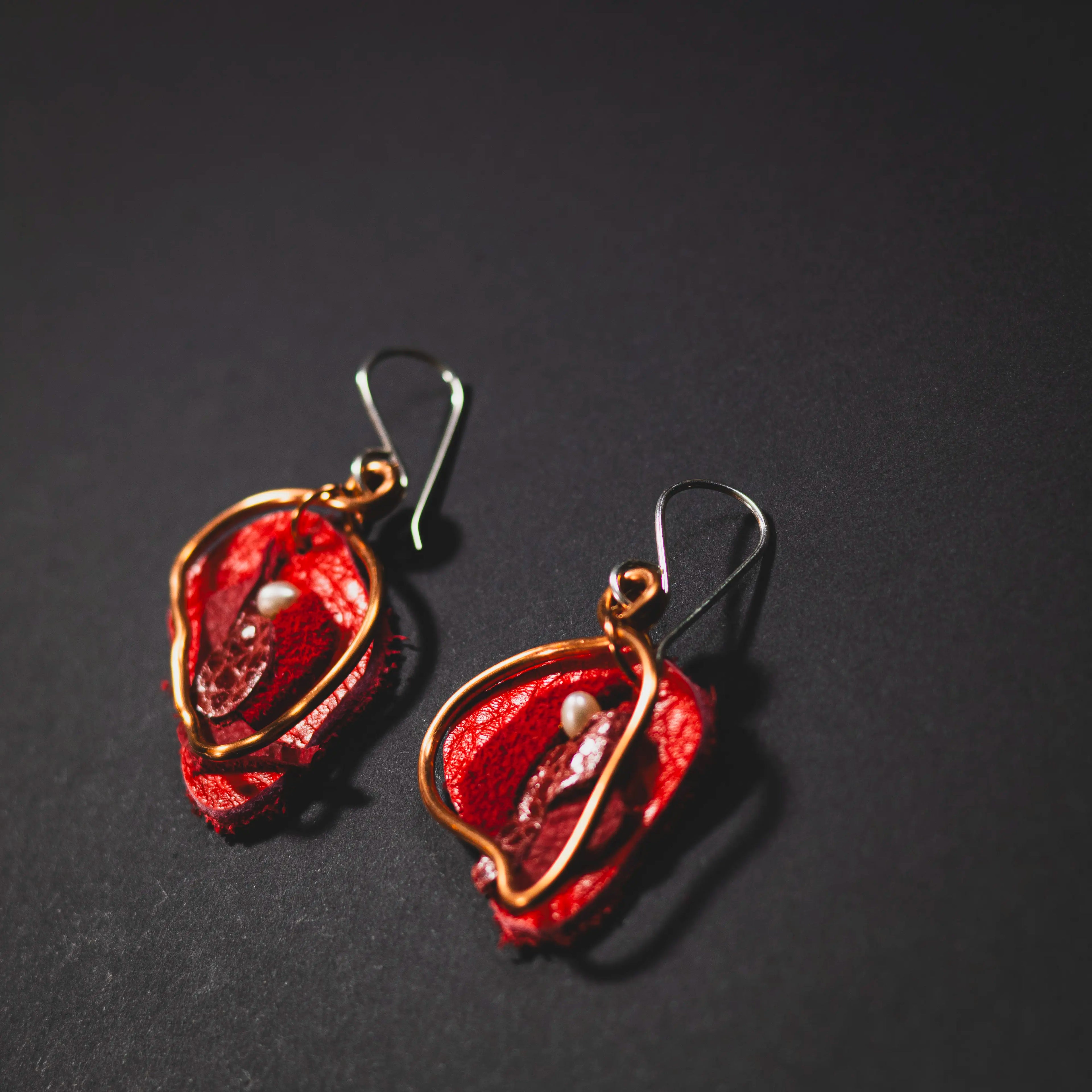 Viva La Vulva - Small Orange/Red Leather Earrings