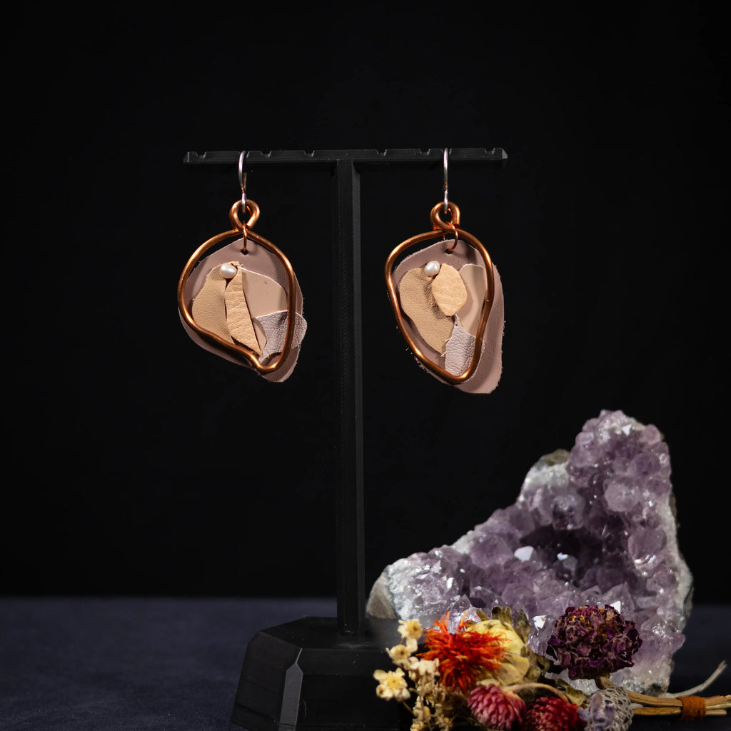 Viva La Vulva - Medium Nude Leather Earrings